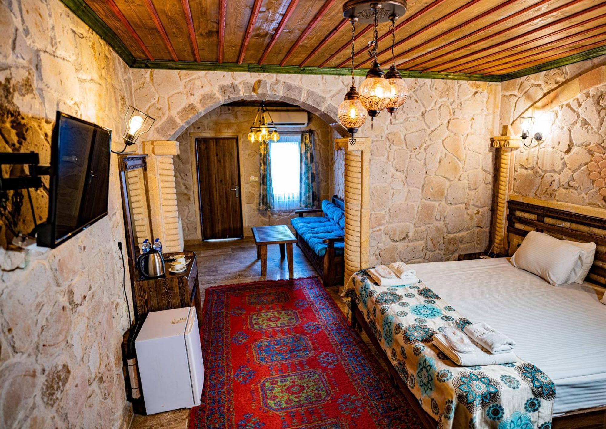 Cappadocia Caves Hotel Goreme Room photo