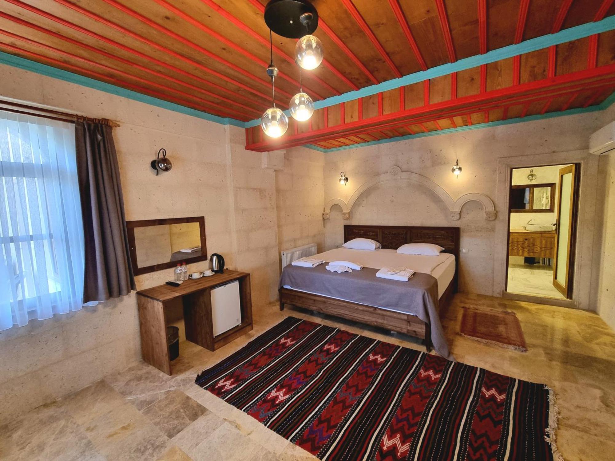 Cappadocia Caves Hotel Goreme Room photo